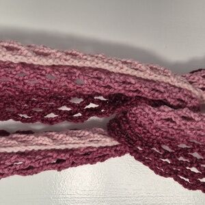NWOT Elegant Burgandy Knit Scarf